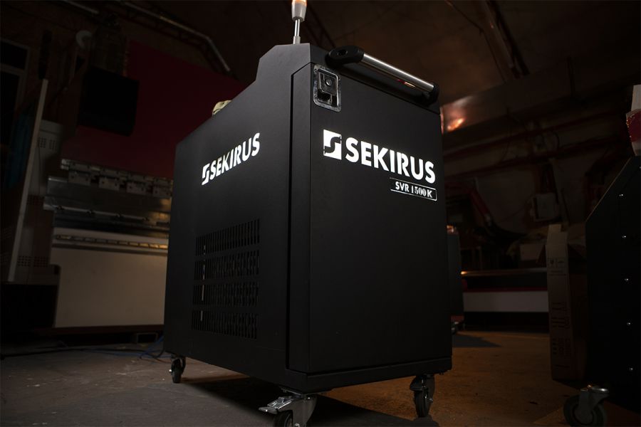 Оптоволоконный лазерный сварочный аппарат SEKIRUS SVR 1500К Аппарат лазерной сварки SEKIRUS SVR 1500К